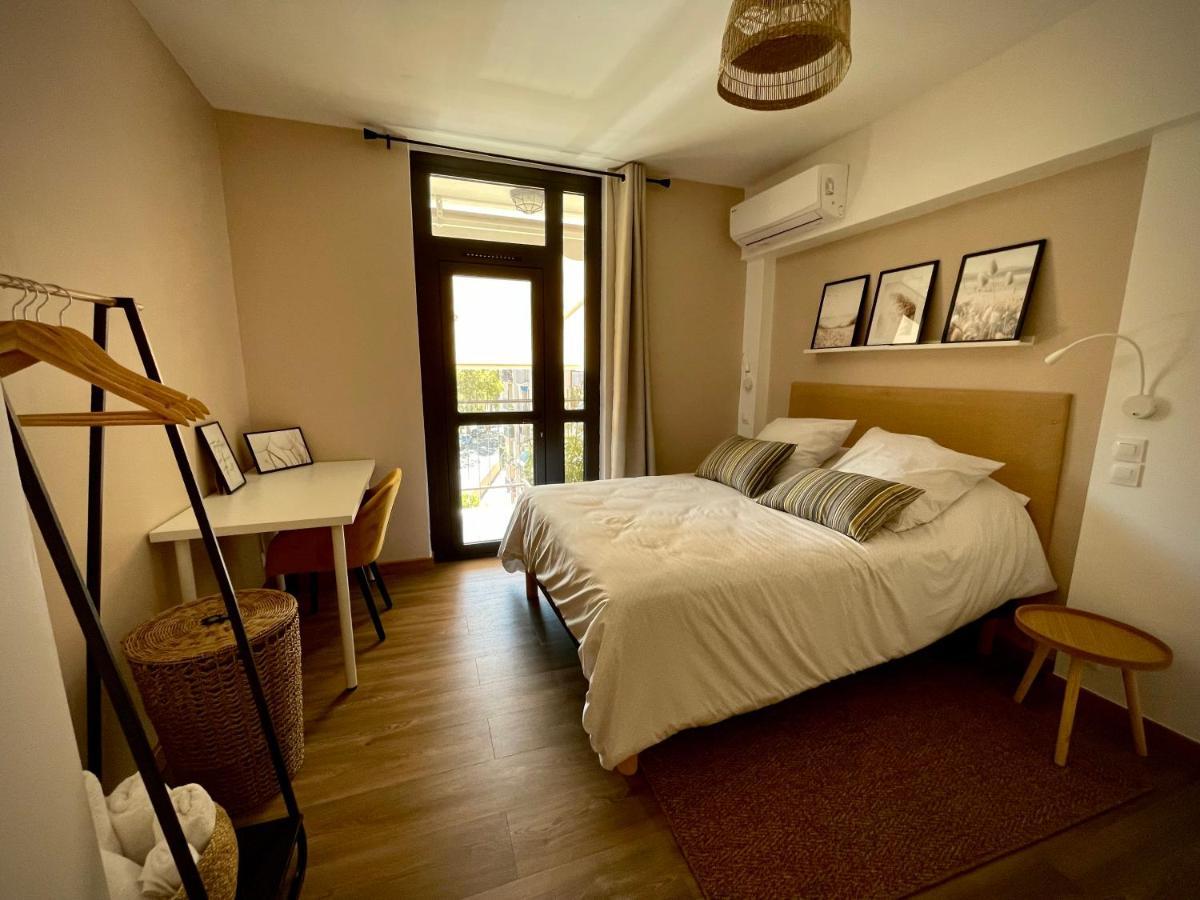 Tres Bel Appartement Central, Au Calme Avec Balneo Perpignan Exterior photo